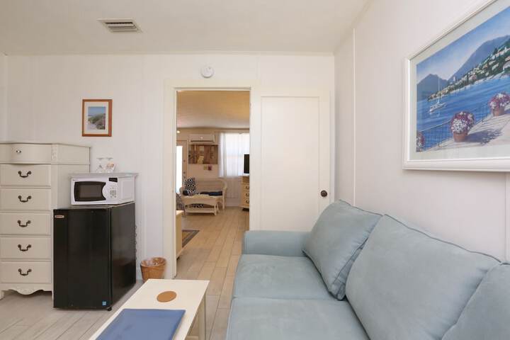 Room 30 of 51