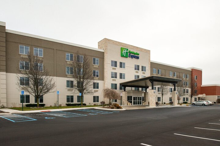 Hotel 2 of 52