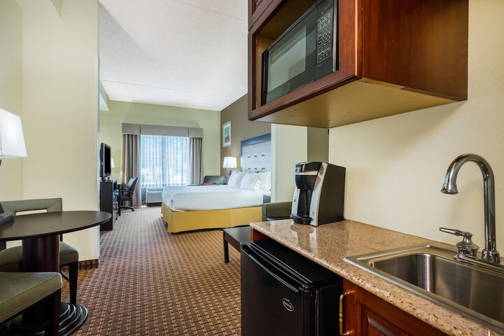 Room 20 of 44