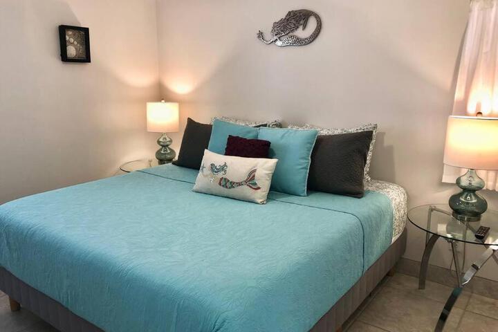 Goodland Waterfront Cottage