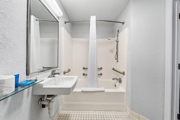 MainStay Suites Orlando Altamonte Springs
