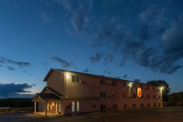 Hotel 5 of 25