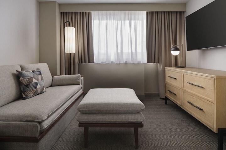 Room 18 of 46