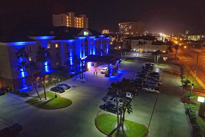 Holiday Inn Express Hotel & Suites South Padre Island by IHG