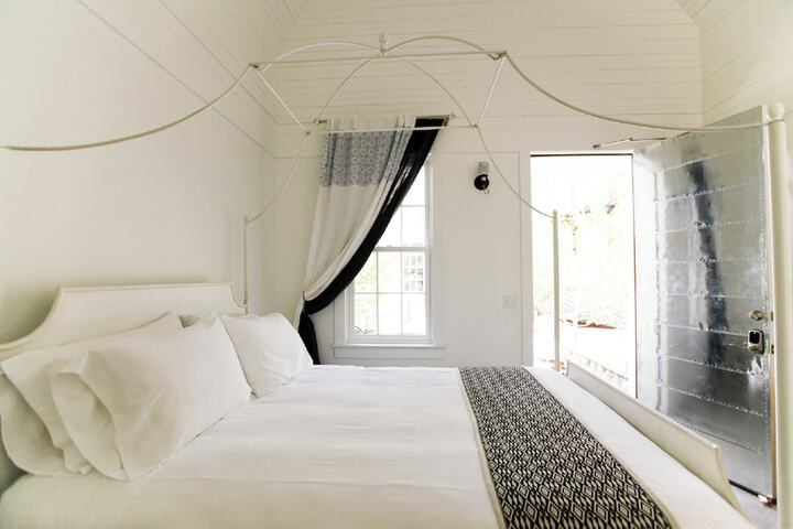 Surf Hotel & Chateau