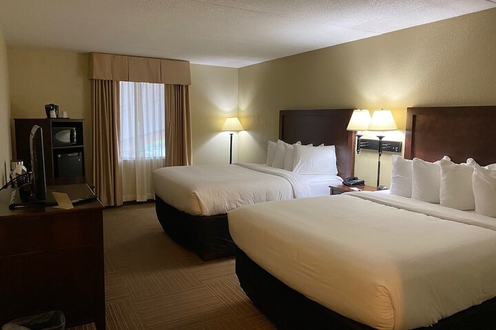 Room 22 of 47
