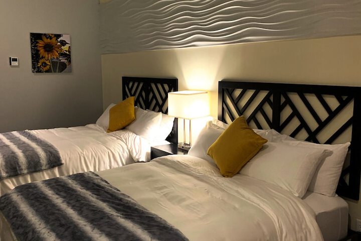Room 18 of 36