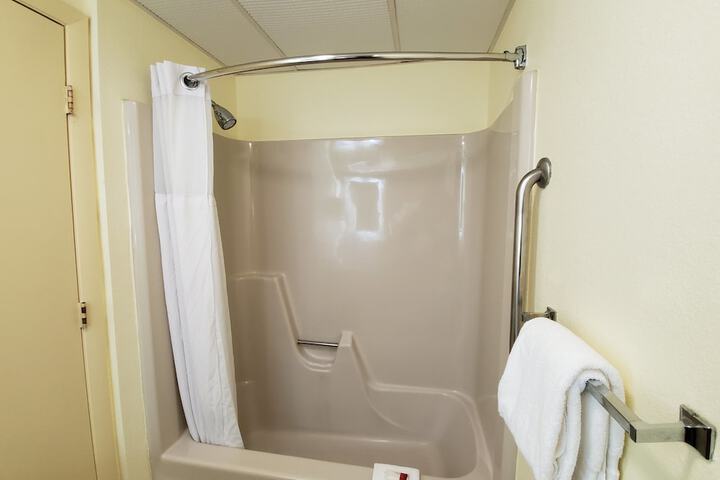 Room 15 of 47