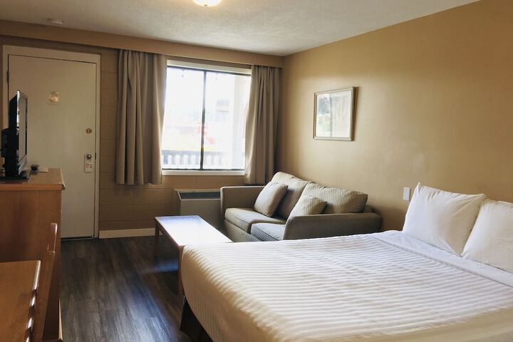 Room 28 of 37