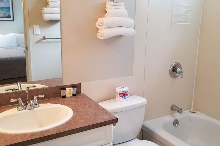 Room 53 of 92