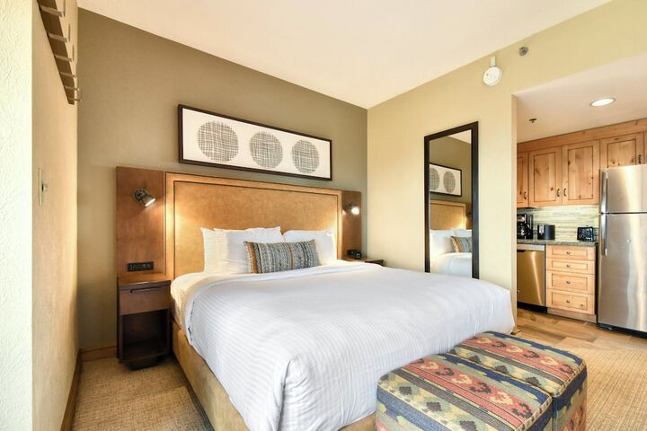 Grand Summit Hotel - Canyons Village a RockResort