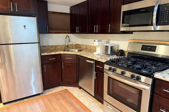 Private Guest House-Lake Ronkonkoma