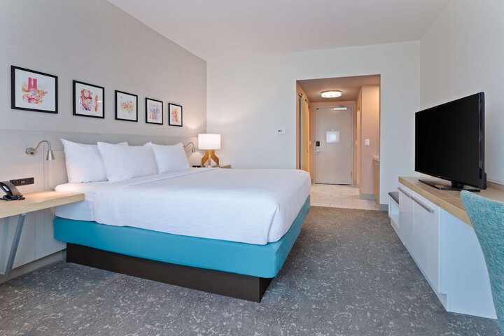 Room 22 of 35