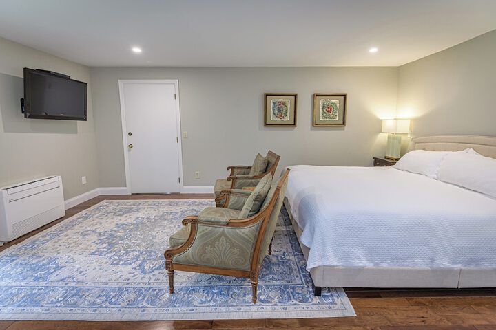 Room 22 of 42