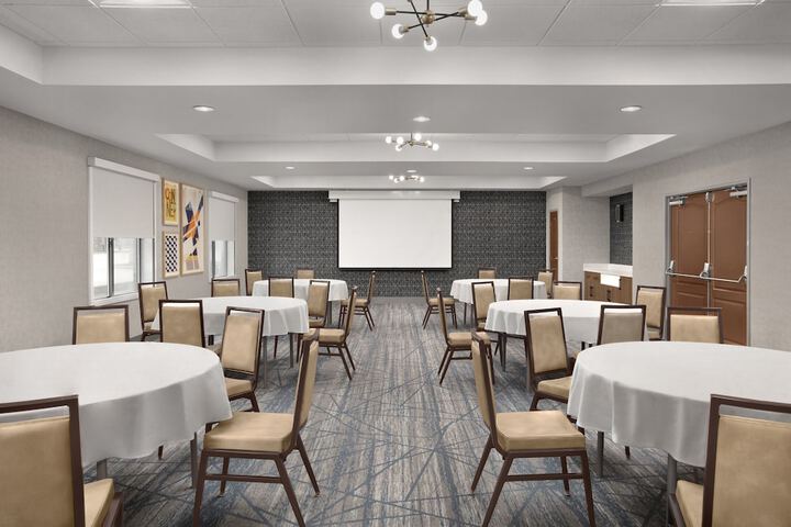 Holiday Inn Express Hotel & Suites DFW West - Hurst by IHG