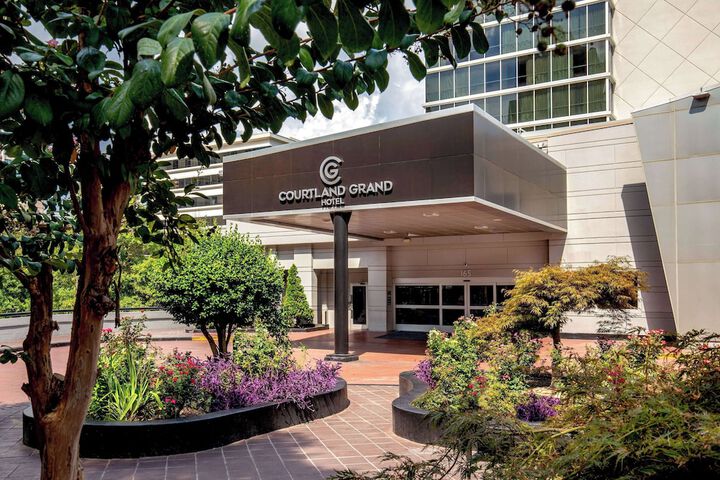 Courtland Grand Hotel Trademark Collection by Wyndham