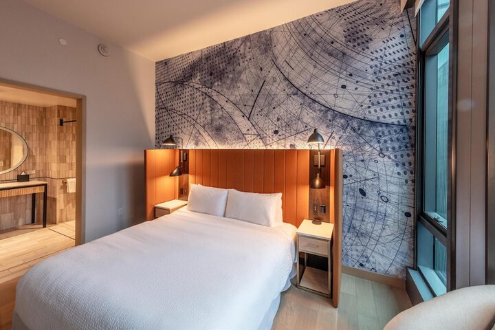 Tempo by Hilton New York Times Square