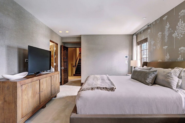 The Lodge at Vail a RockResort by Vail Resorts