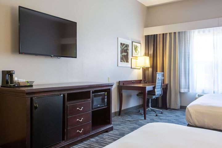 Room 40 of 52
