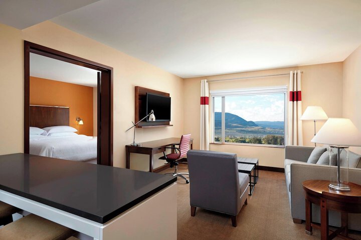 Four Points by Sheraton Kelowna Airport