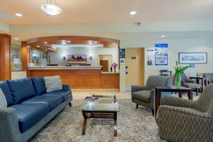 Hotel Interior 10 of 43