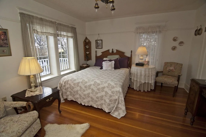 Sproule Heritage Bed & Breakfast