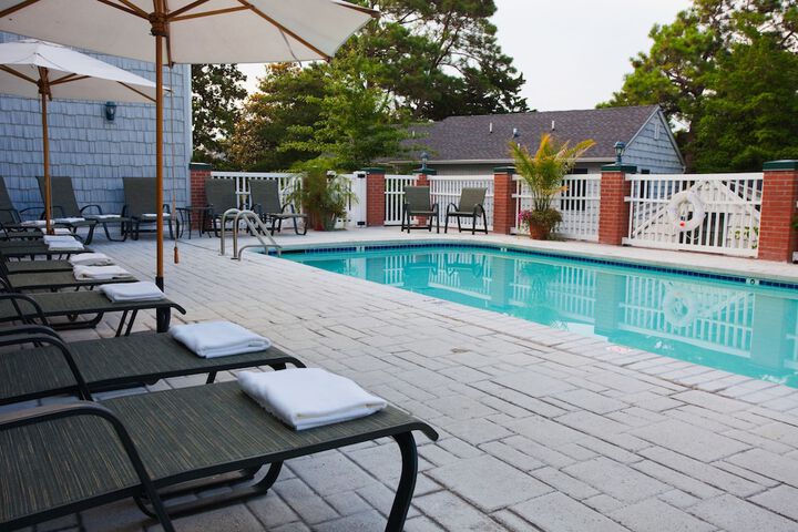 Pool 13 of 109