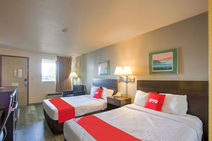 Room 14 of 38