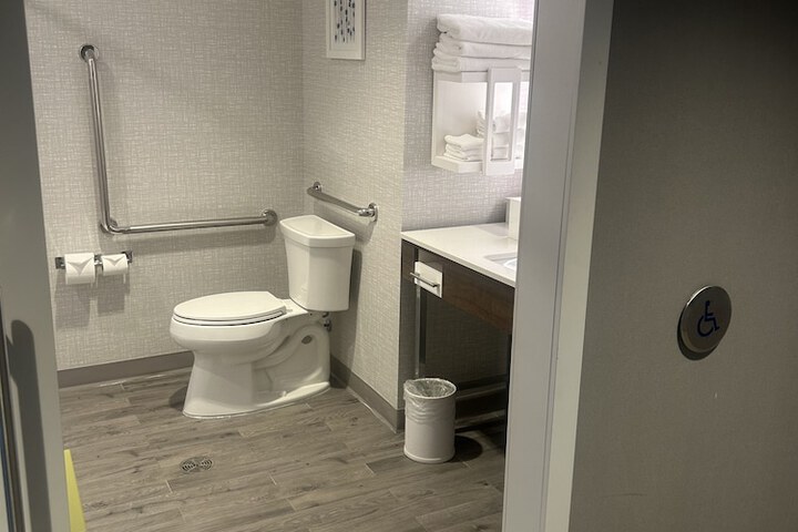 Hampton Inn by Hilton Kingston