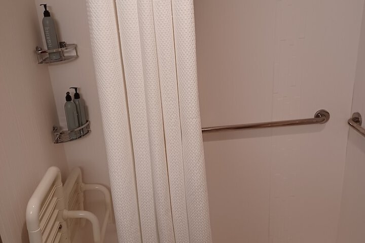 Room 15 of 35