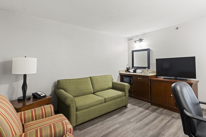 Room 12 of 31