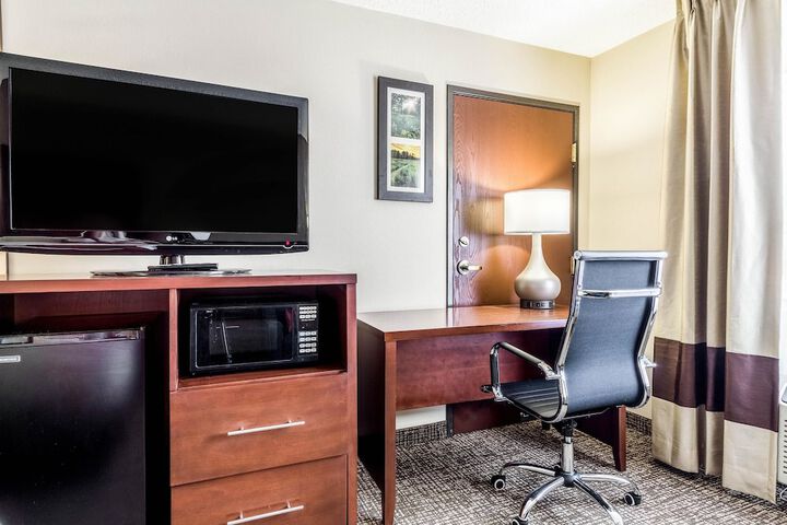 Comfort Inn Norwalk - Sandusky