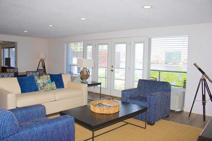 Southbank Hotel by Marriott Jacksonville Riverwalk