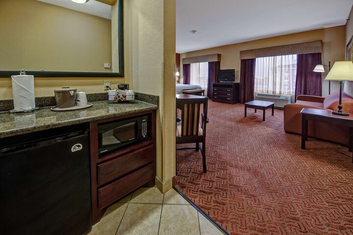 Room 26 of 45