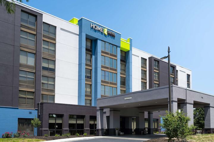 Hotel 4 of 40