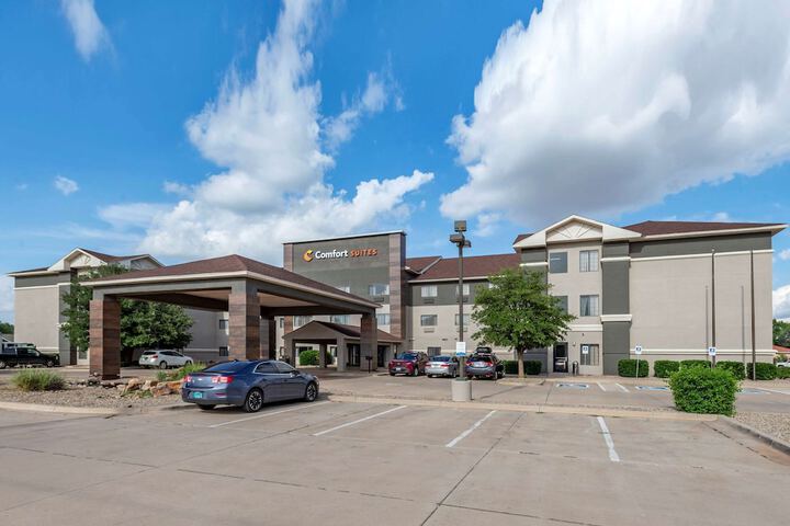 Hotel 4 of 33