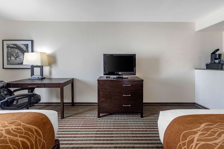 Room 45 of 90