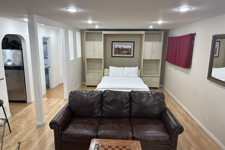 Room 48 of 111