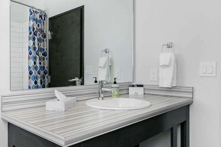 Room 45 of 95