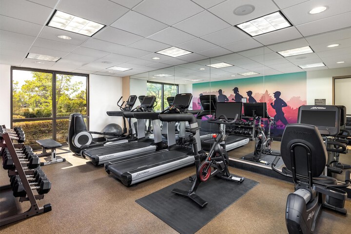 Hyatt Place Sacramento / Rancho Cordova