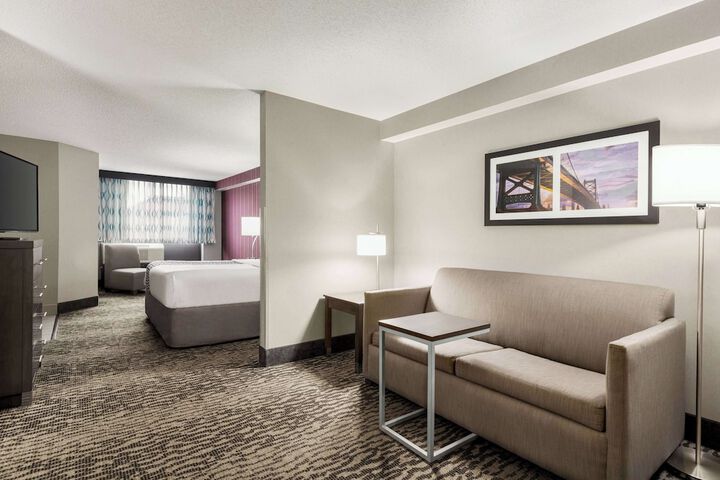 La Quinta Inn & Suites by Wyndham Newark - Elkton