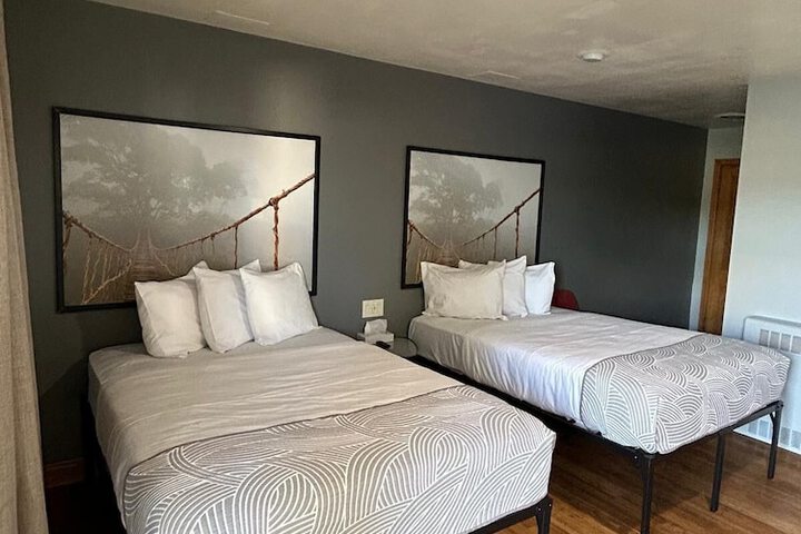 Room 18 of 24