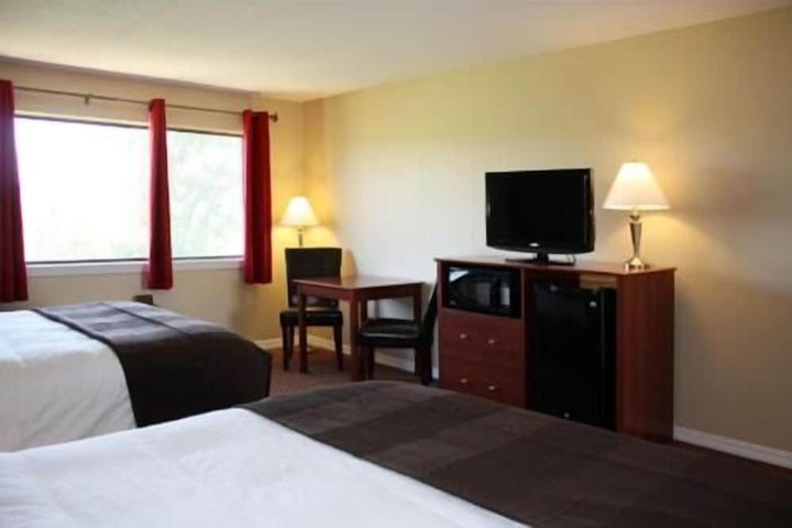 Room 9 of 20