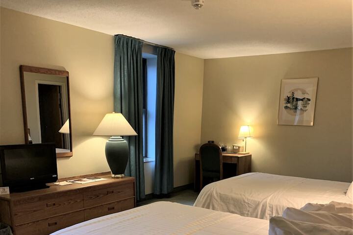 Room 26 of 48