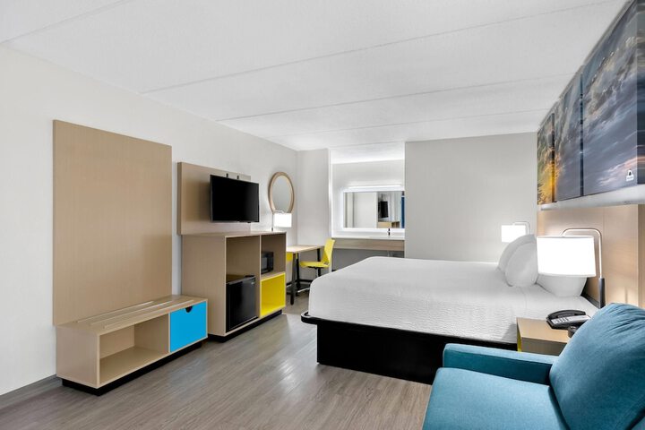 Days Inn by Wyndham Seneca / Clemson Area