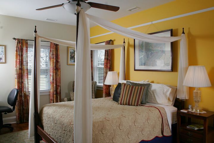 Room 12 of 39