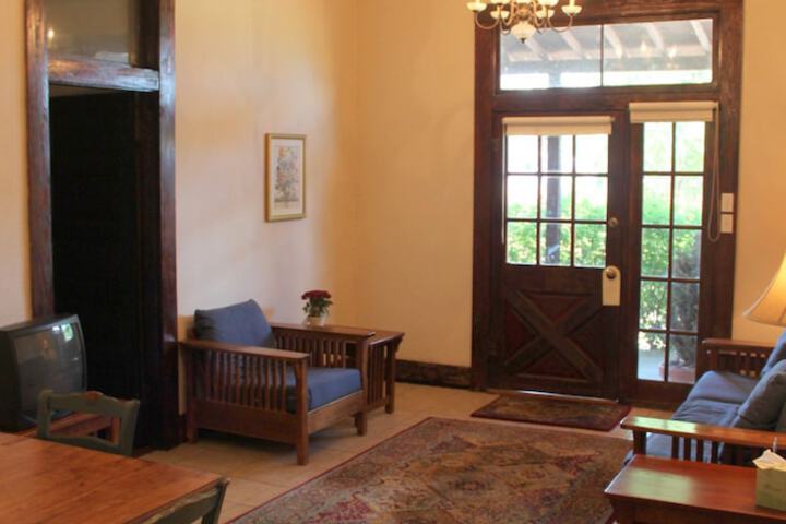 The Hotel Limpia