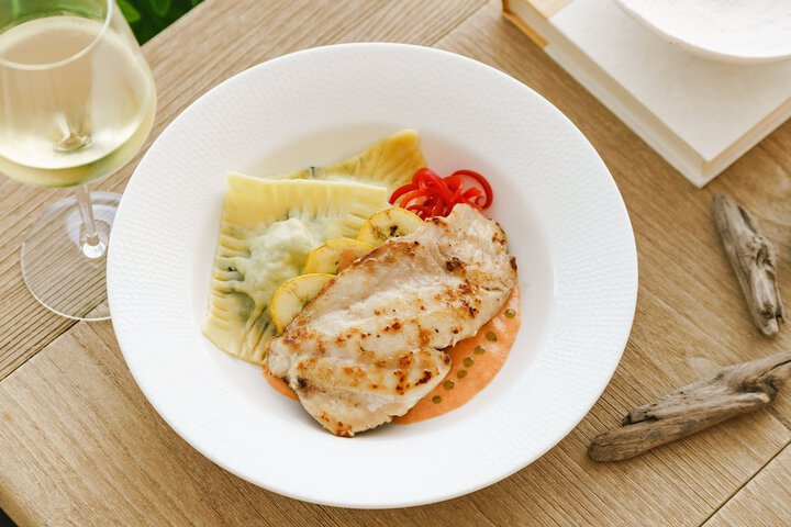 Dining 60 of 73