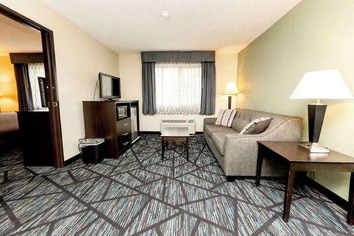 Quality Inn & Suites Marinette