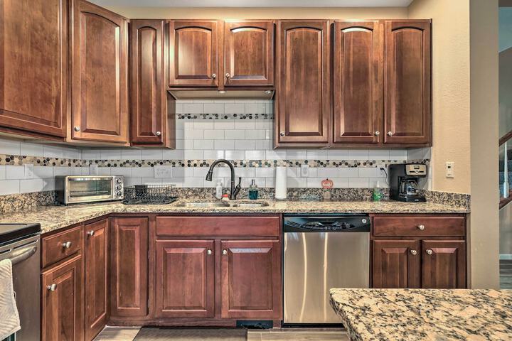 Near Bethany Beach & Boardwalk: Pristine Townhome!